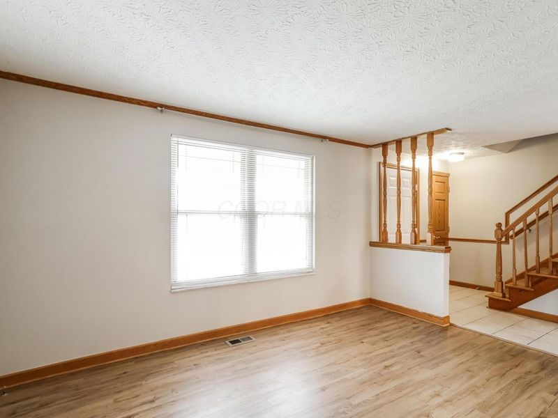 9656 Meadow Wood Drive, Pickerington, OH 43147 Photo 9