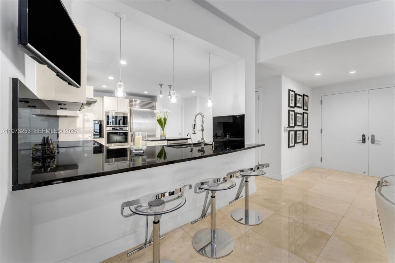 17121 Collins Ave , Unit 2405, Sunny Isles Beach, FL 33160 Photo