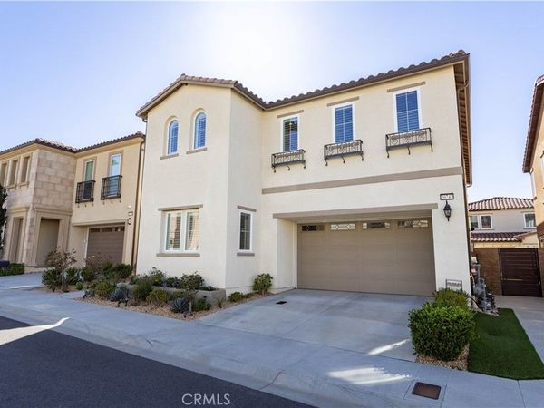 20742 Pine Cone Circle, Porter Ranch, CA 91326