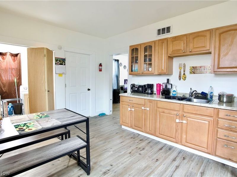 3459 W 50th Street, Cleveland, OH 44102 Photo 16