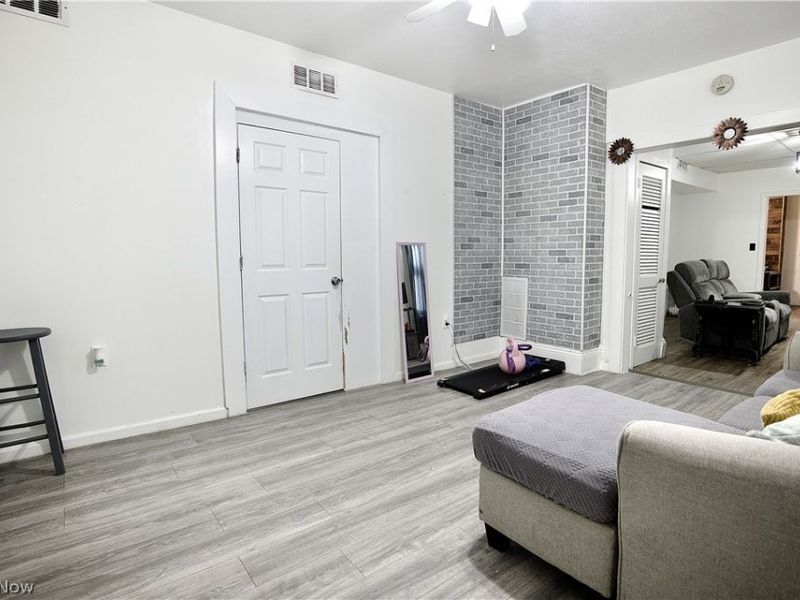 3459 W 50th Street, Cleveland, OH 44102 Photo 5