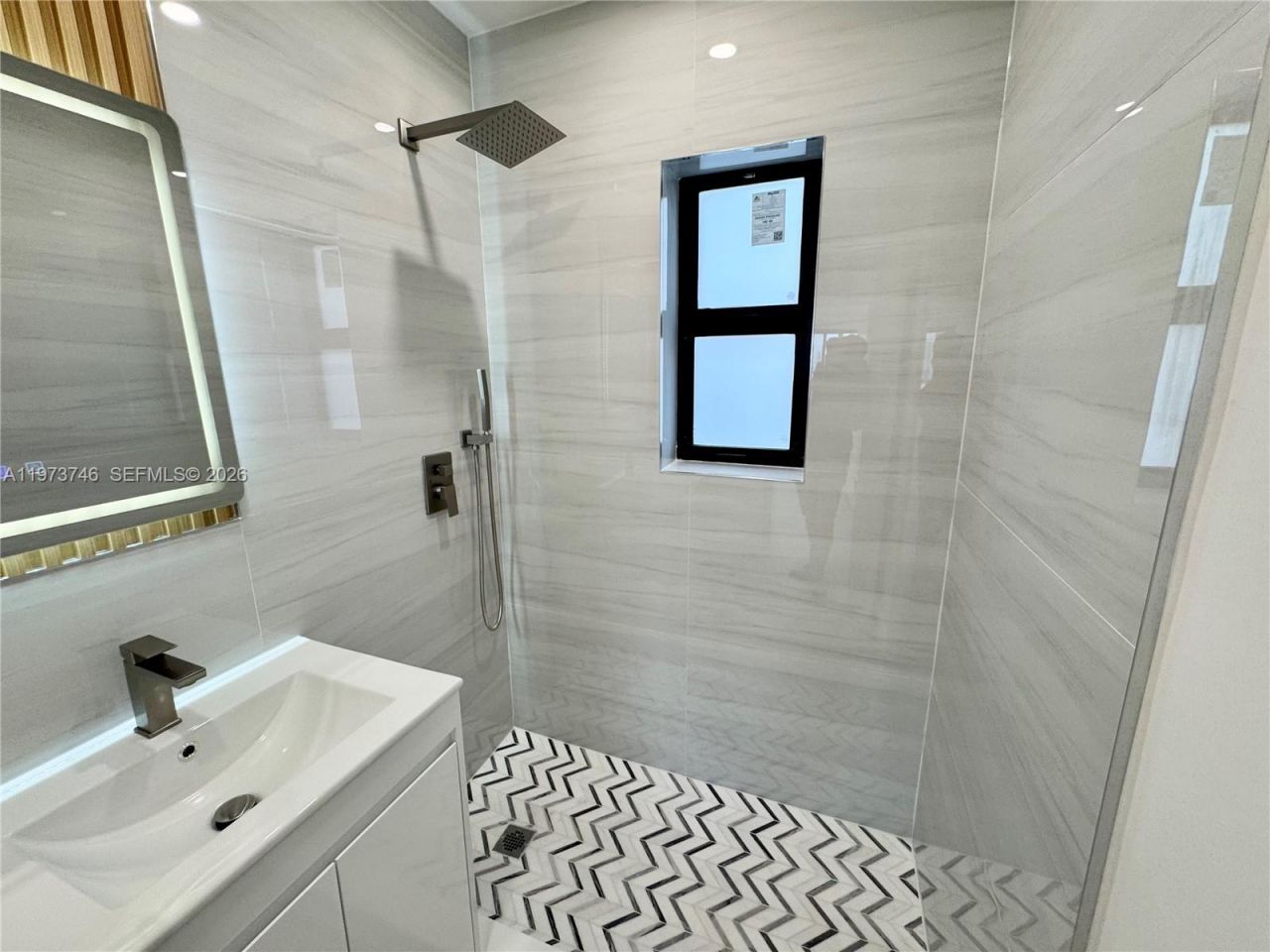 2501 NW 151st St , Miami Gardens, FL 33054 Photo