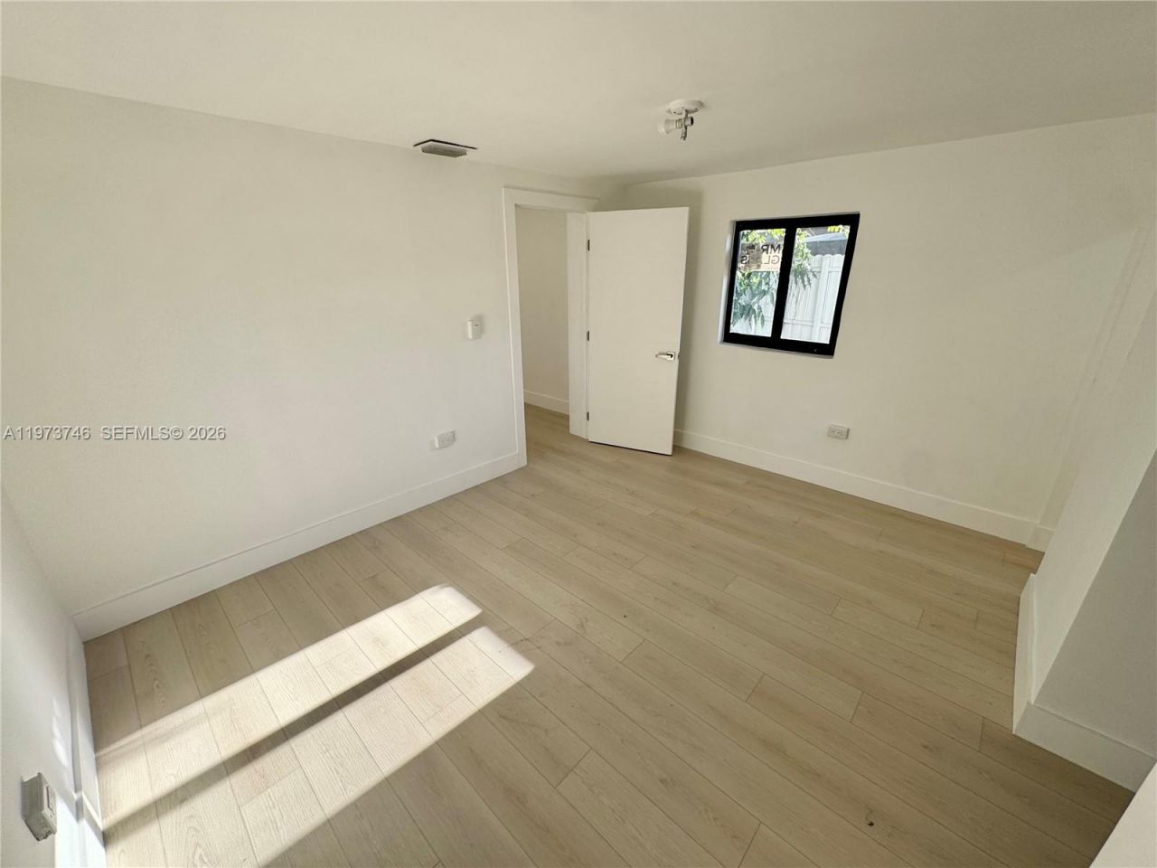 2501 NW 151st St , Miami Gardens, FL 33054 Photo