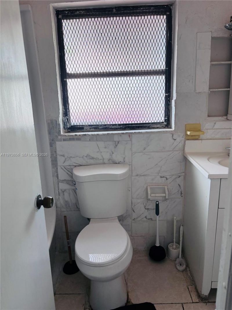 3268 NW 15th St, Lauderhill, FL 33311 Photo