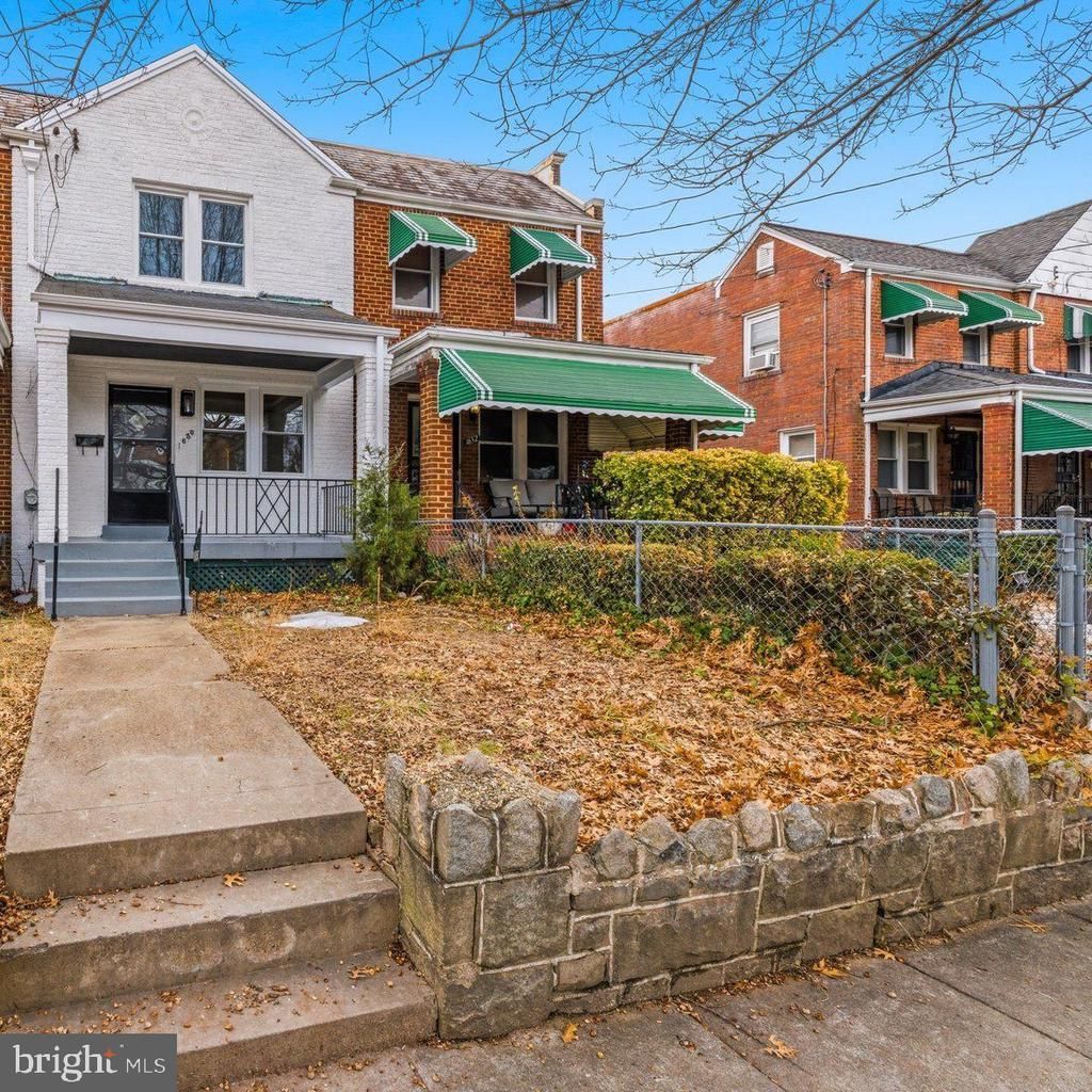 1650 Fort Davis Street Se, Washington, DC 20020 Main Photo