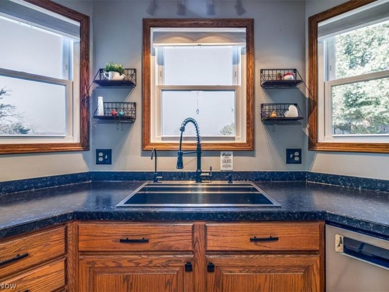 2928 S Medina Line Road, Wadsworth, OH 44281 Photo 14