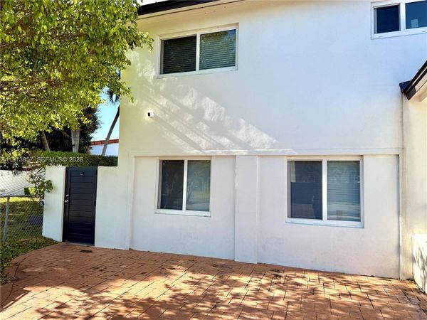 8301 SW 19th St, Unit ADU, Miami, FL 33155