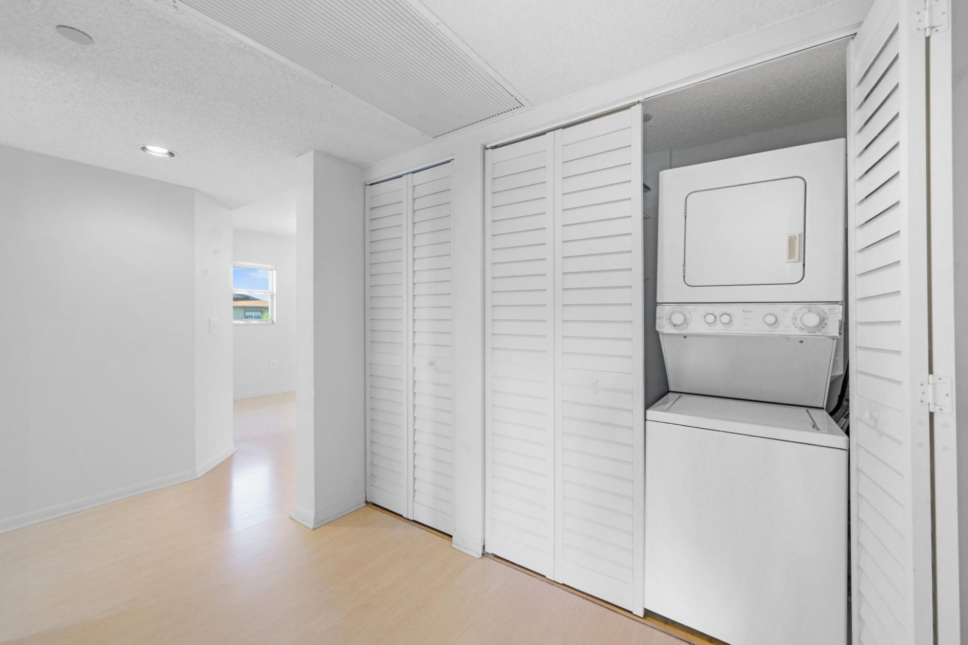 550 SW 137th Avenue, Unit 401L, Pembroke Pines, FL 33027 Photo