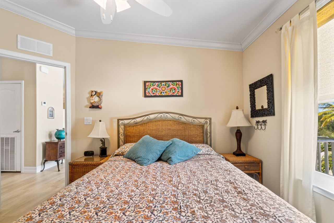 27414 Guadaloupe Lane, Ramrod, FL 33042 Photo