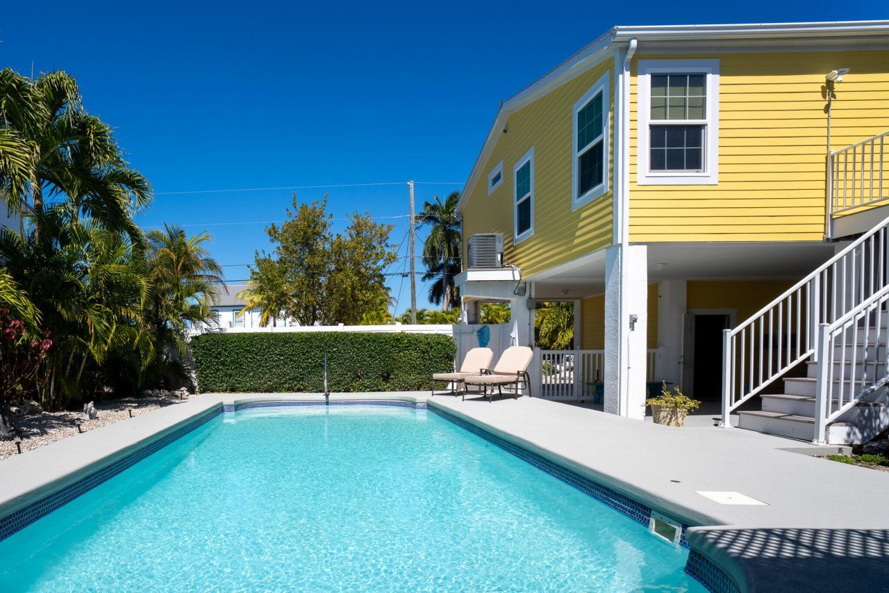 27414 Guadaloupe Lane, Ramrod, FL 33042 Photo