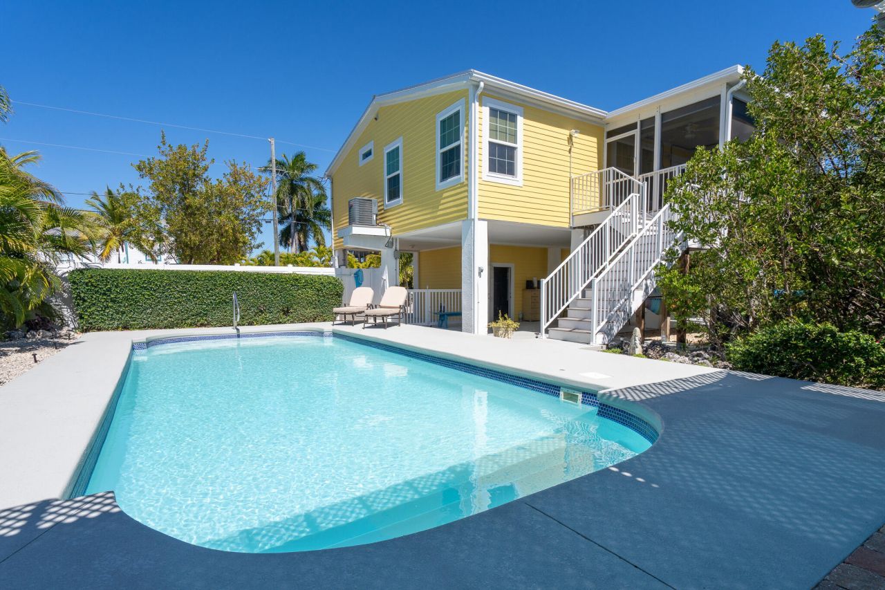 27414 Guadaloupe Lane, Ramrod, FL 33042 Photo