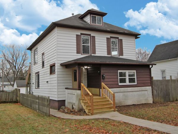 3013 Elim Avenue , Zion, IL 60099