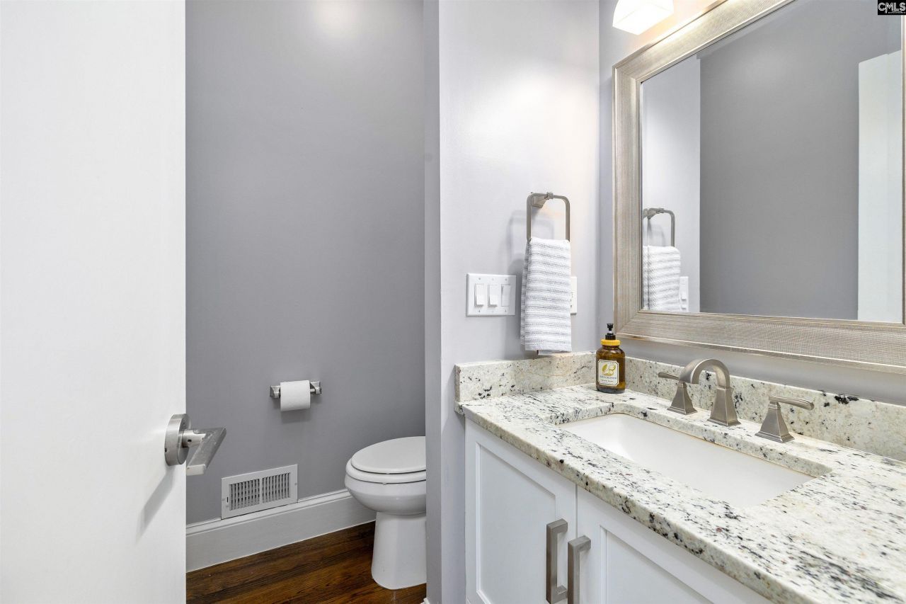 5911 Marthas Glen Road  Photo 50