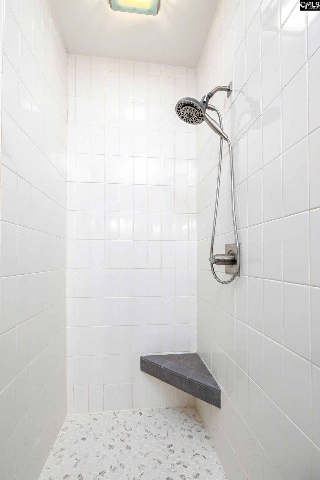 5911 Marthas Glen Road  Photo 57