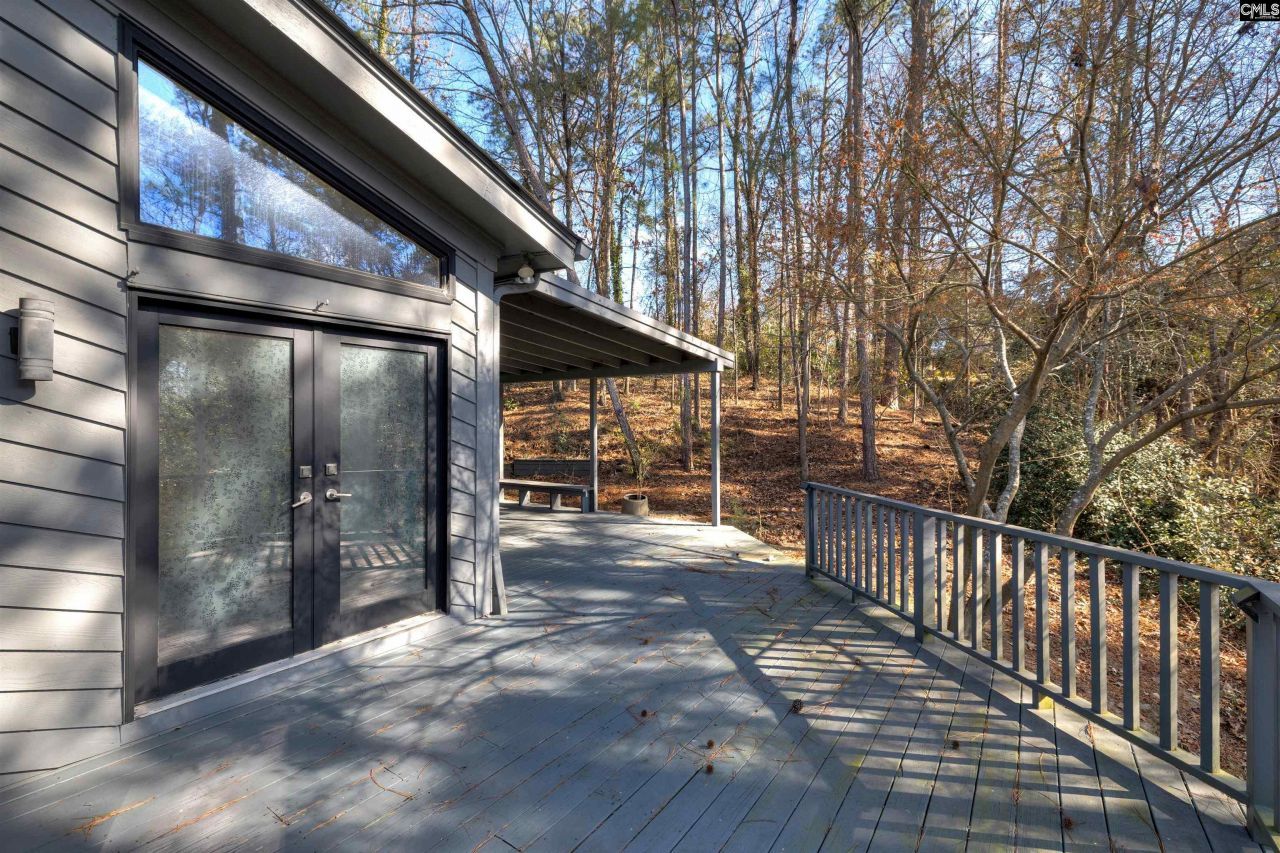 5911 Marthas Glen Road  Photo 8