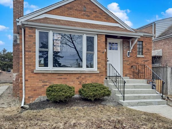 665 W 144th Street , Riverdale, IL 60827