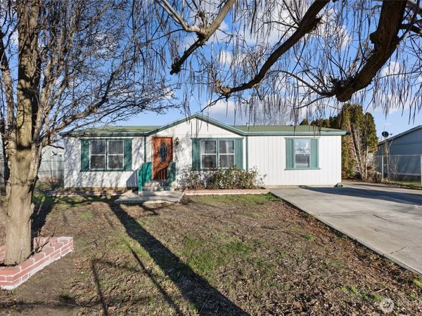 643 S Kristina Road , Othello, WA 99344