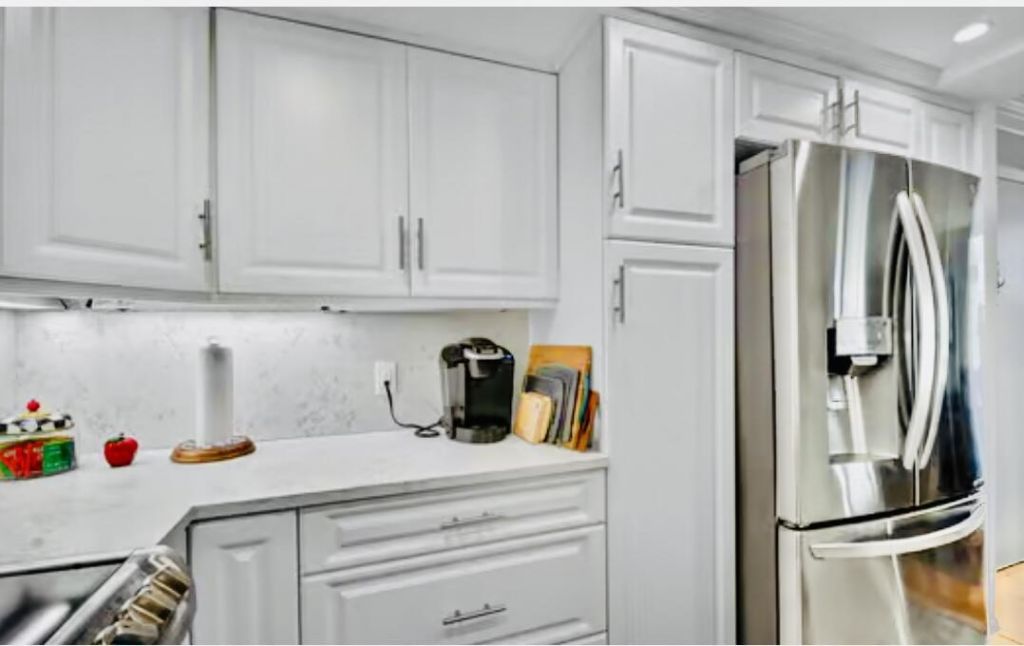 125 S Ocean Avenue, Unit 104, Palm Beach Shores, FL 33404 Photo