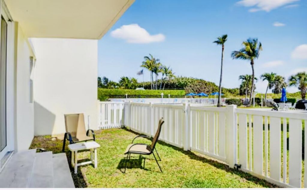 125 S Ocean Avenue, Unit 104, Palm Beach Shores, FL 33404 Photo