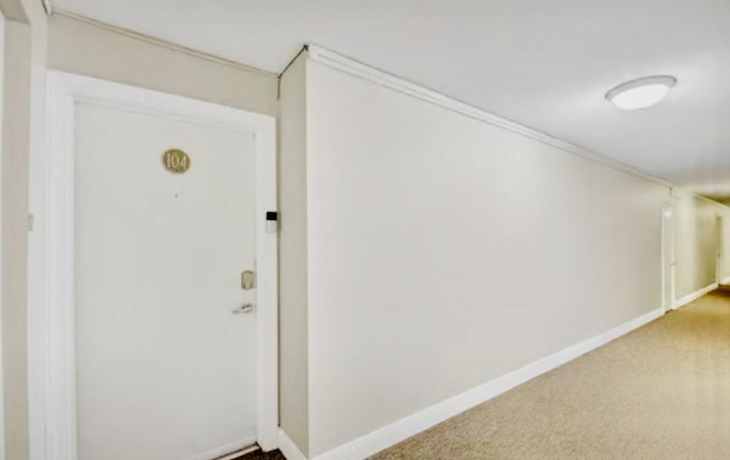 125 S Ocean Avenue, Unit 104, Palm Beach Shores, FL 33404 Photo