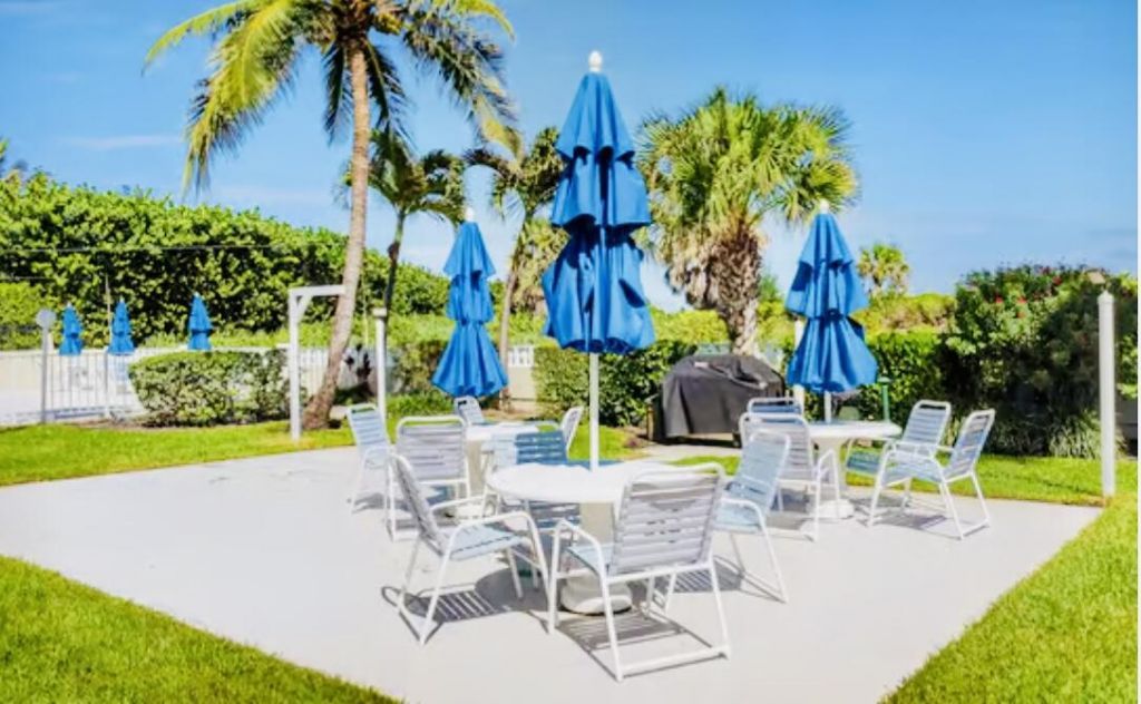 125 S Ocean Avenue, Unit 104, Palm Beach Shores, FL 33404 Photo