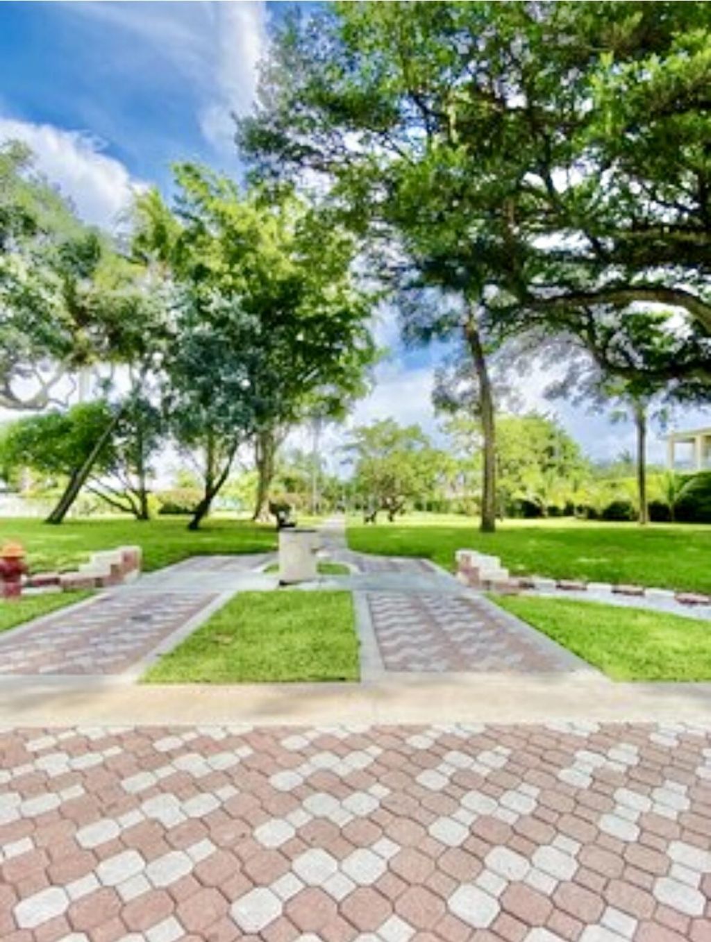 125 S Ocean Avenue, Unit 104, Palm Beach Shores, FL 33404 Photo