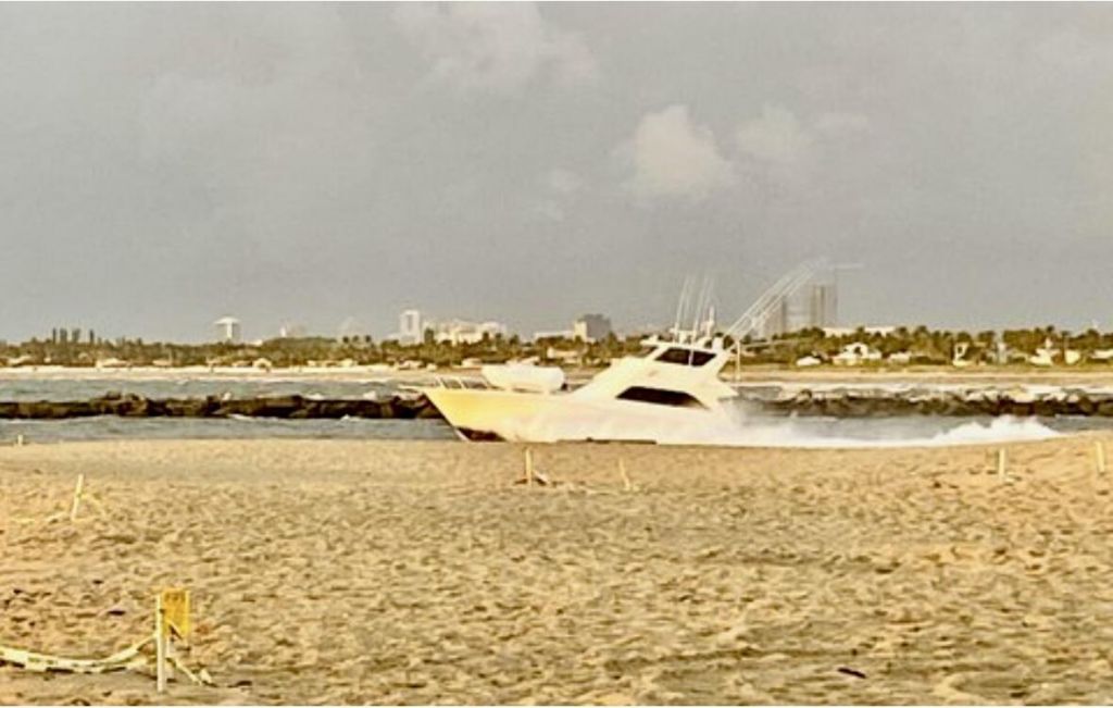 125 S Ocean Avenue, Unit 104, Palm Beach Shores, FL 33404 Photo