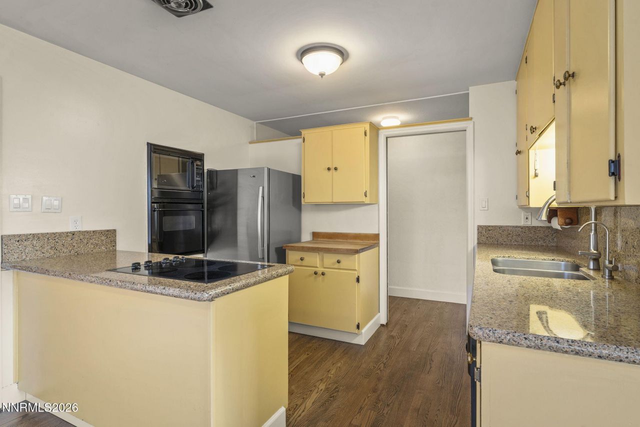 825 Cordone Avenue, Reno, NV 89502 Photo