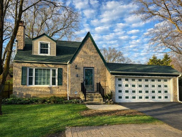 2727 Elgin Road, Evanston, IL 60201