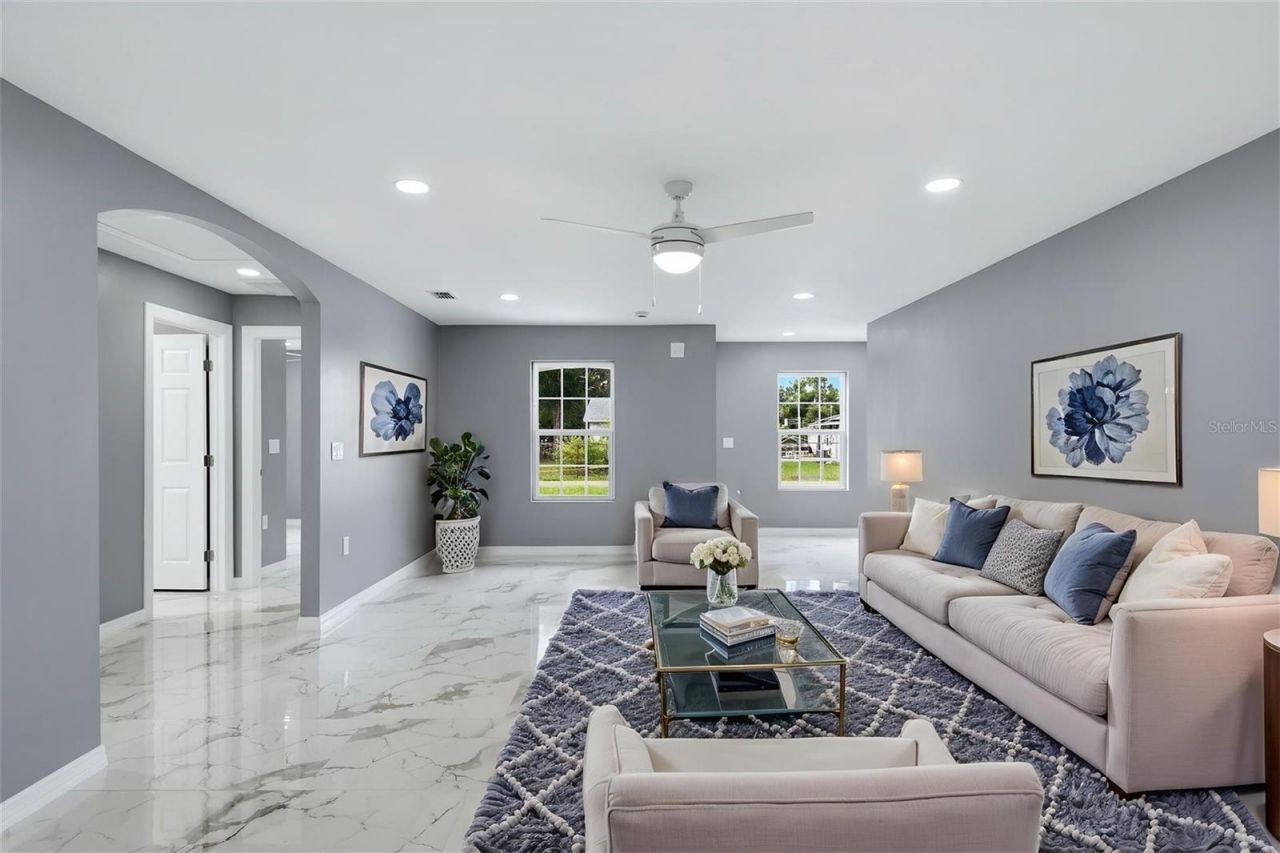 1615 31st Avenue E, Bradenton, FL 34208 Photo