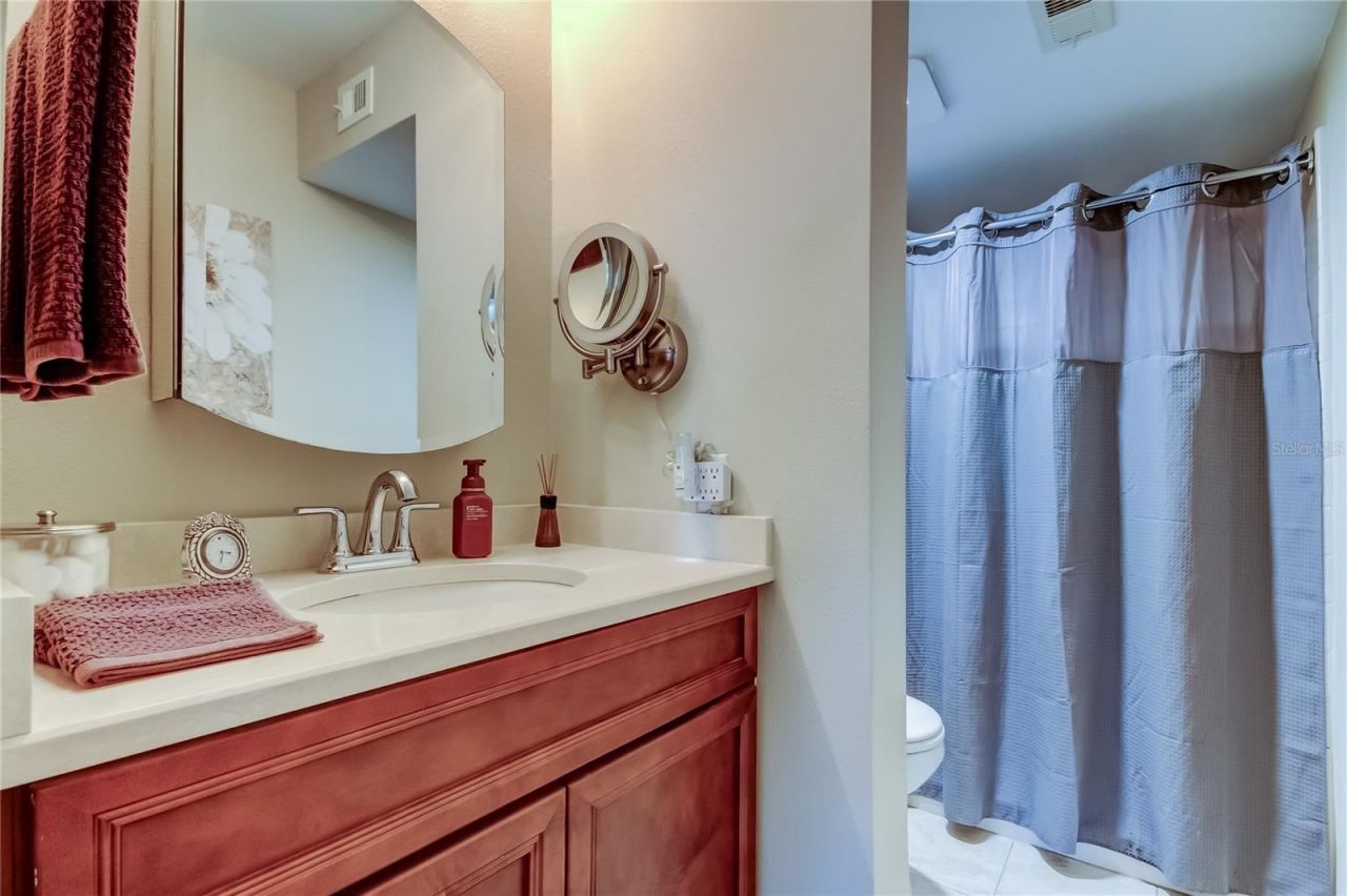 650 Island Way, Unit 206, Clearwater Beach, FL 33767 Photo