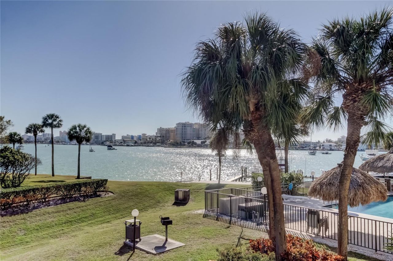 650 Island Way, Unit 206, Clearwater Beach, FL 33767 Photo