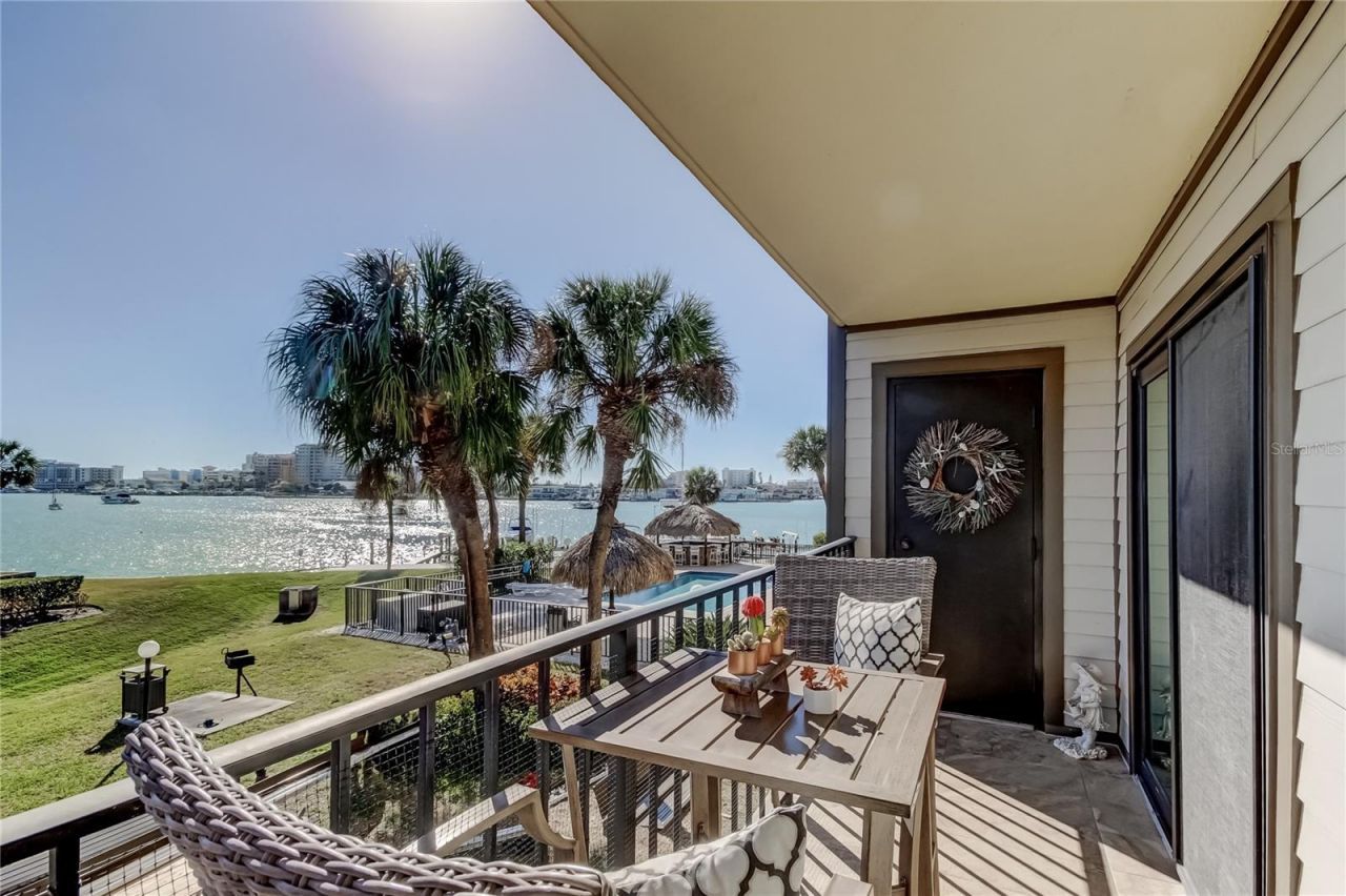 650 Island Way, Unit 206, Clearwater Beach, FL 33767 Photo