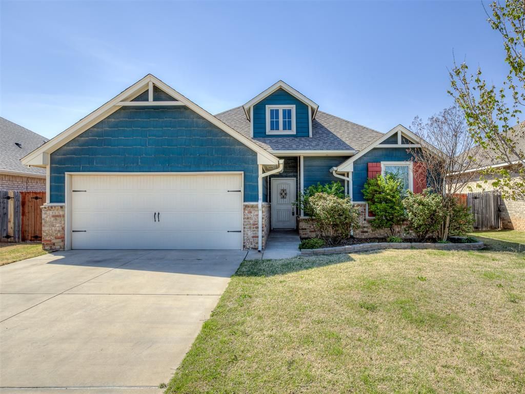 4013 Palisade Lane, Oklahoma City, OK 73179 Main Photo
