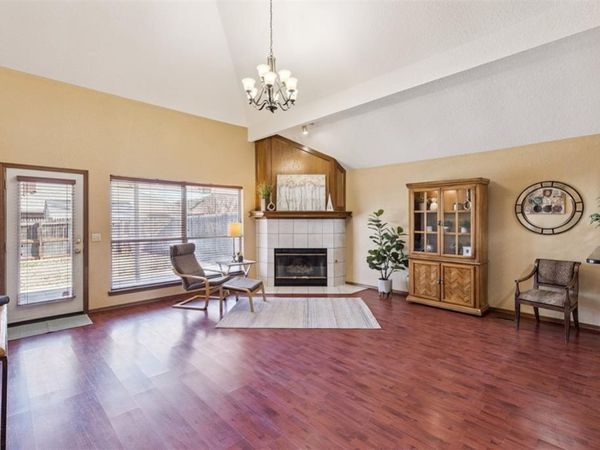 600 Fox Hunt Lane, Edmond, OK 73003