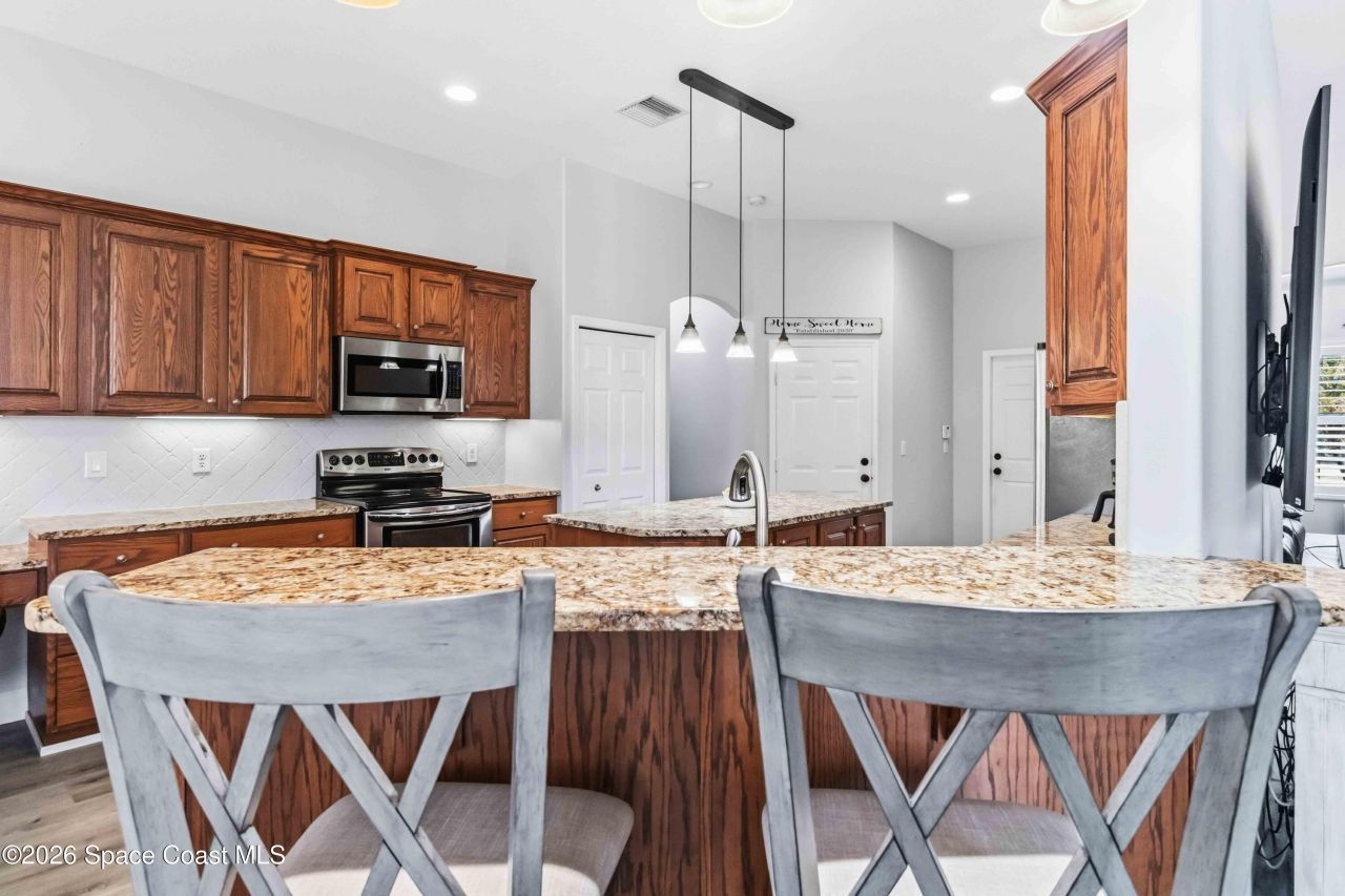 6920 Hacienda Drive , Grant, FL 32949 Photo