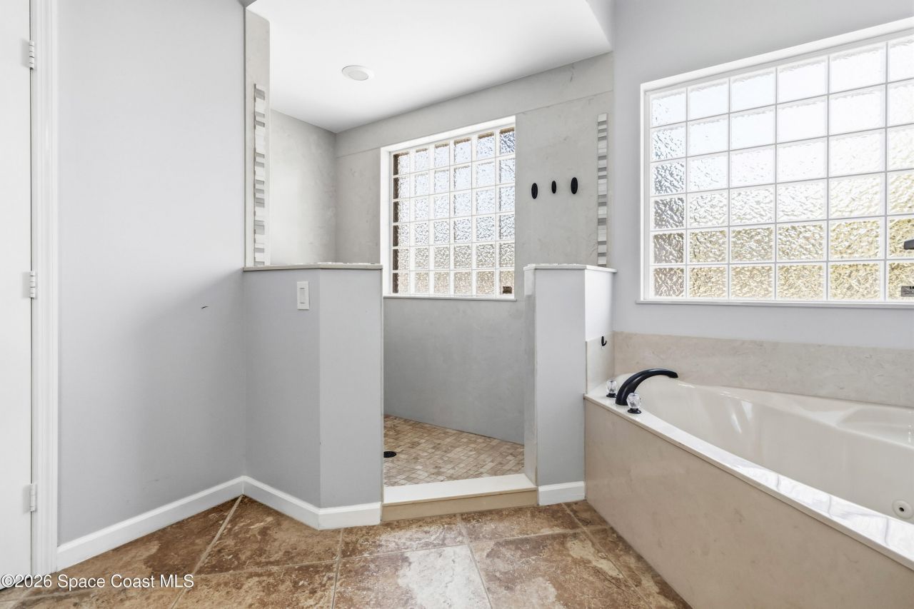 6920 Hacienda Drive , Grant, FL 32949 Photo