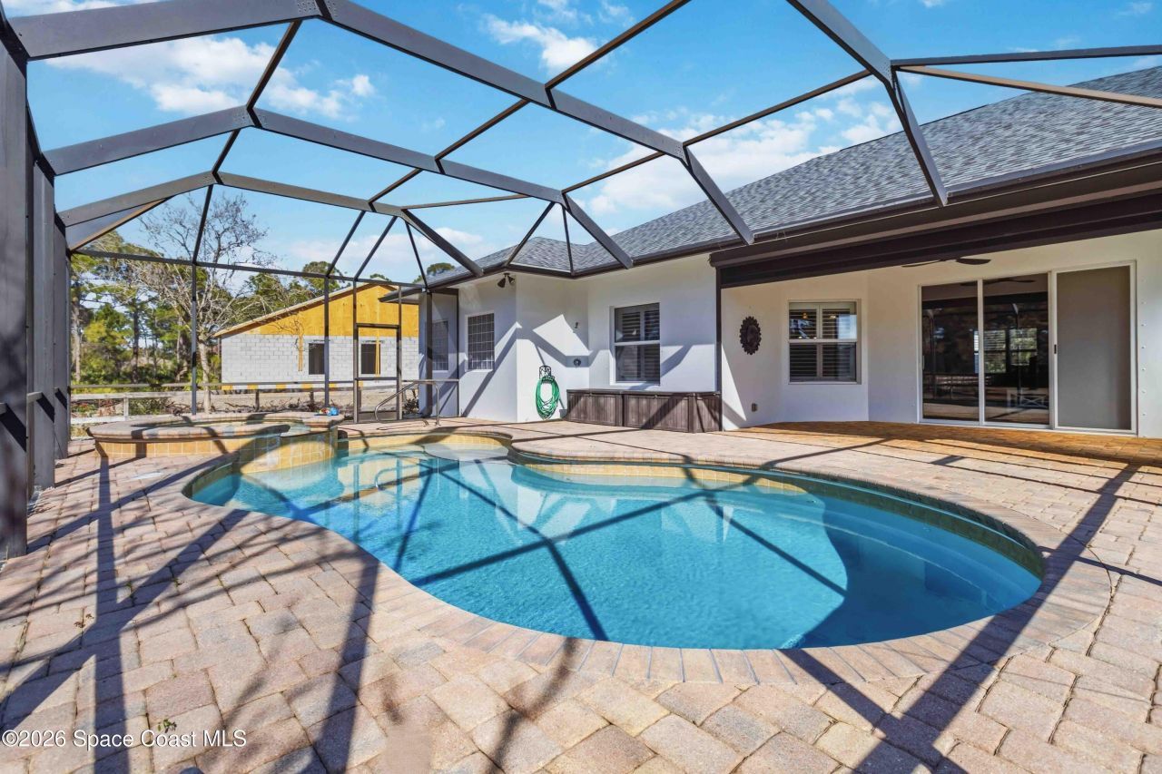 6920 Hacienda Drive , Grant, FL 32949 Photo