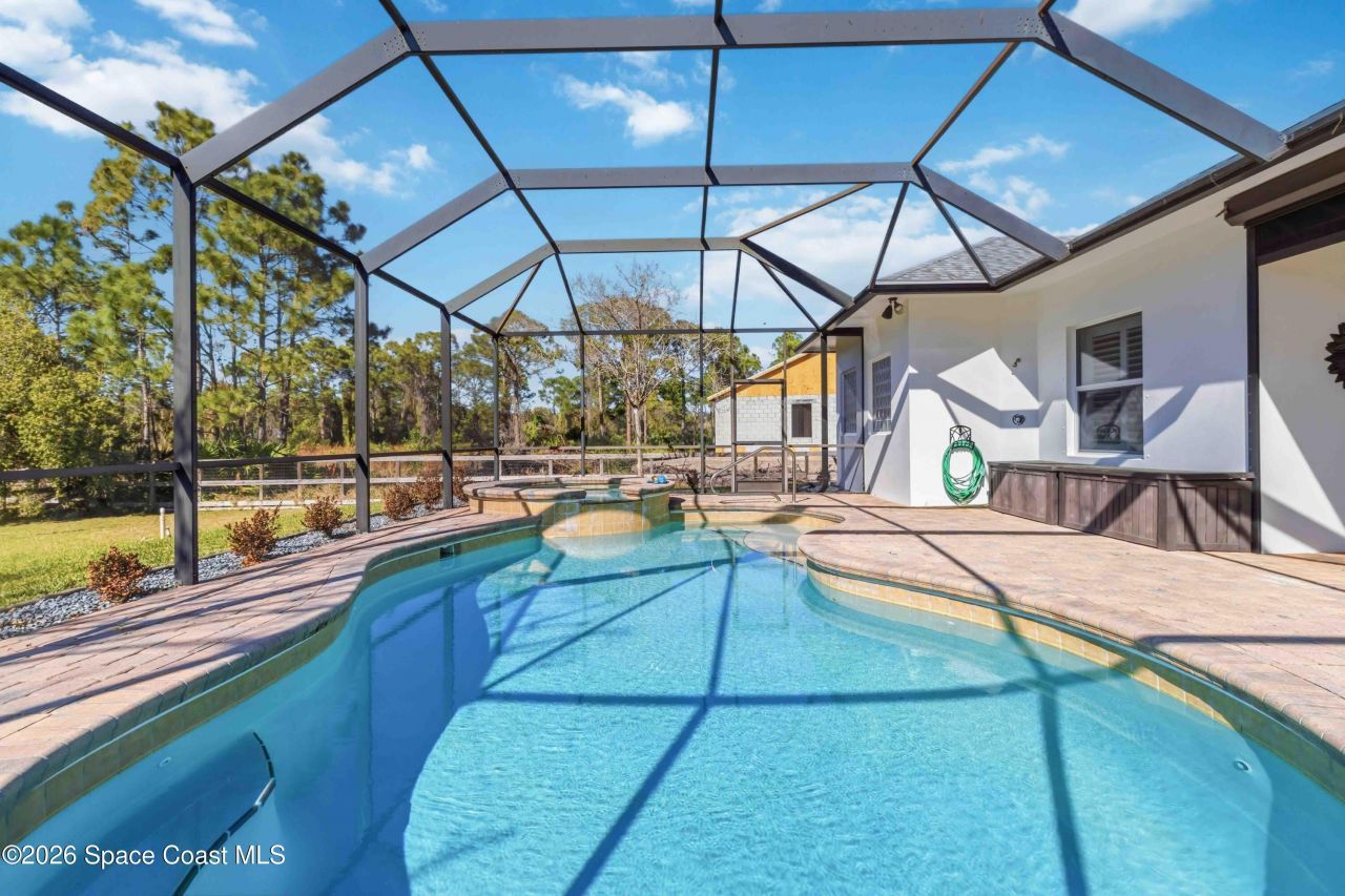 6920 Hacienda Drive , Grant, FL 32949 Photo