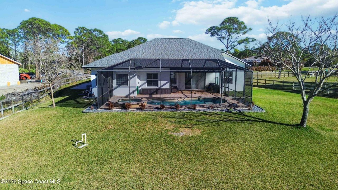 6920 Hacienda Drive , Grant, FL 32949 Photo