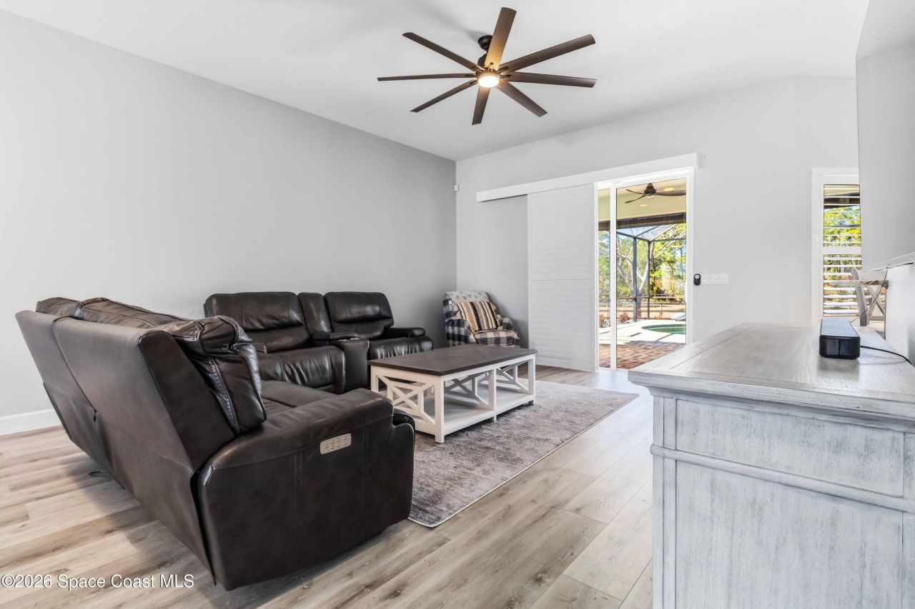 6920 Hacienda Drive , Grant, FL 32949 Photo