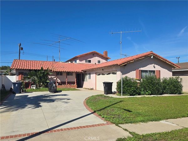 17641 Santa Maria, Fountain Valley, CA 92708