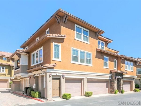 58 Via Sovana, Santee, CA 92071