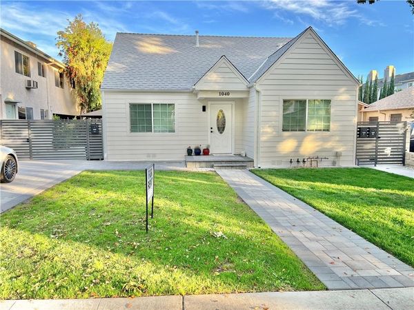 1040 Ruberta Avenue, Glendale, CA 91201