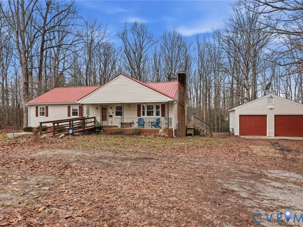 10118 White Oak Church Road, Wilsons, VA 23894