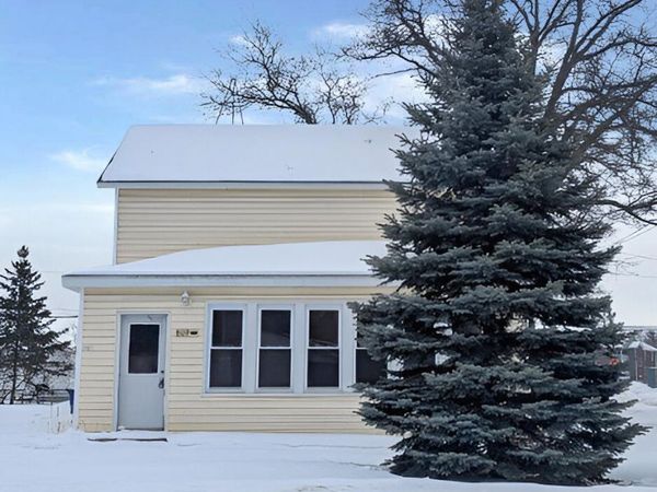 809 Maple Street, Grayling, MI 49738