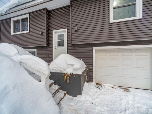 1250 Cleveland Avenue, Marquette, MI 49855