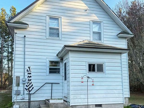 425 & 428 Railroad Street, Newberry, MI 49868