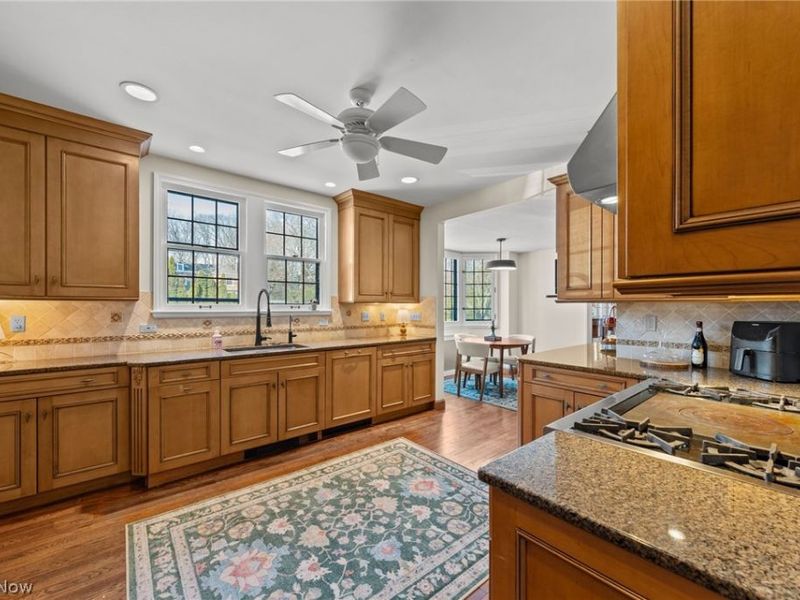 20789 Shaker Boulevard, Shaker Heights, OH 44122 Photo 13