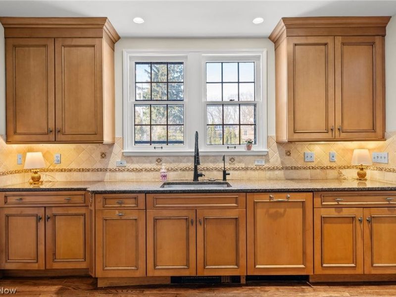 20789 Shaker Boulevard, Shaker Heights, OH 44122 Photo 15